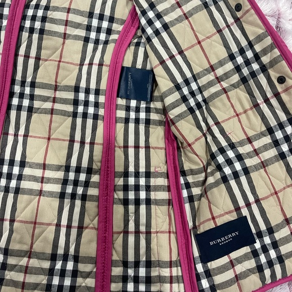 Authentic iconic Burberry "Constance" quilted jacket - Picture 6 of 7